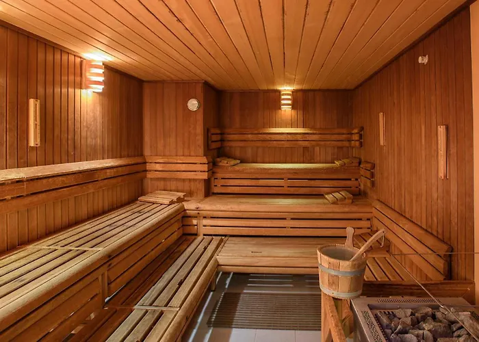 パークホテル フォルケンブルグ ホテル 4*