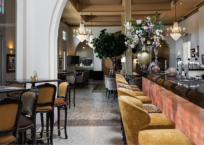 パークホテル フォルケンブルグ ホテル 4*