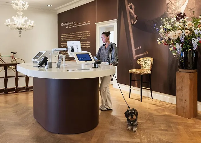 ホテル パークホテル フォルケンブルグ ファルケンブルフ