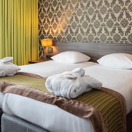 瓦尔肯堡公园酒店 4* 法尔肯堡